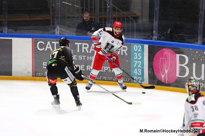 Rouen 3 - 0 Anglet