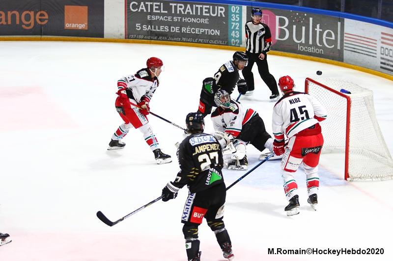 Rouen 3 - 0 Anglet
