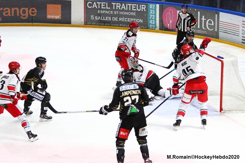 Rouen 3 - 0 Anglet