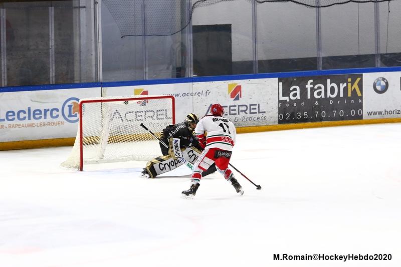 Rouen 3 - 0 Anglet