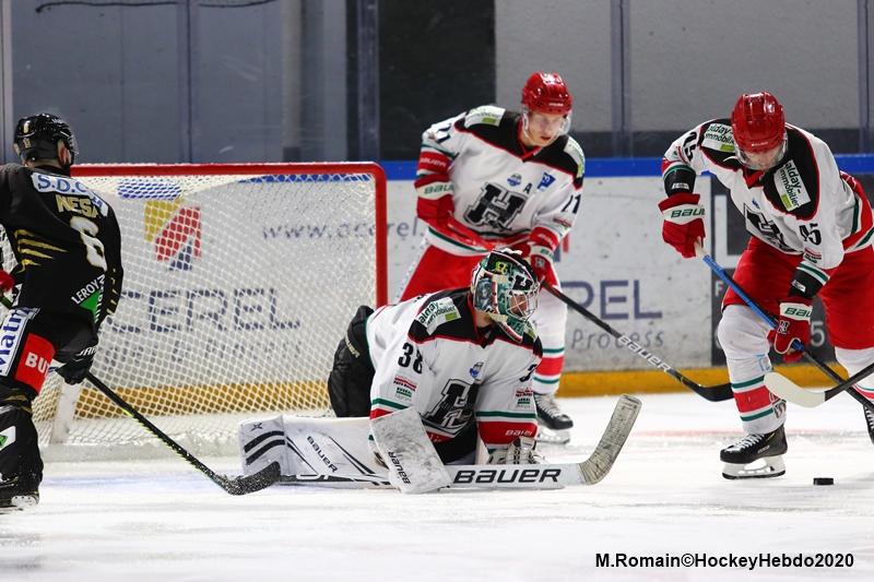 Rouen 3 - 0 Anglet