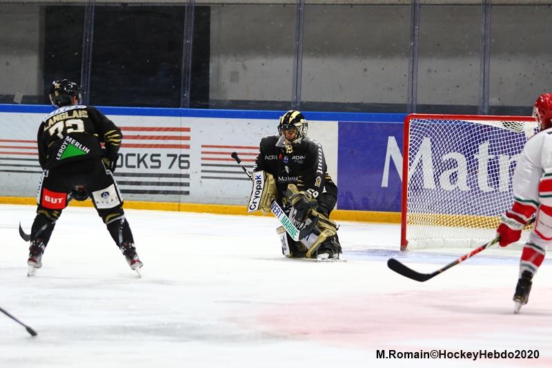 Rouen 3 - 0 Anglet