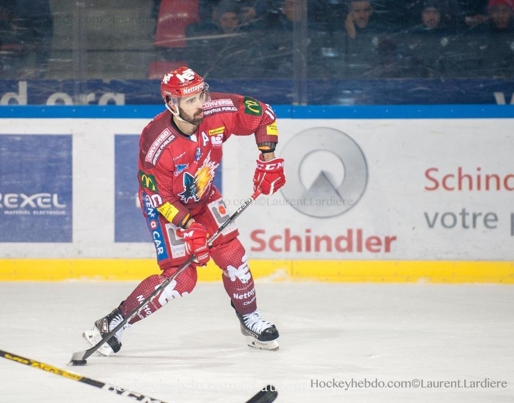 Grenoble  12 - 1 Briançon 