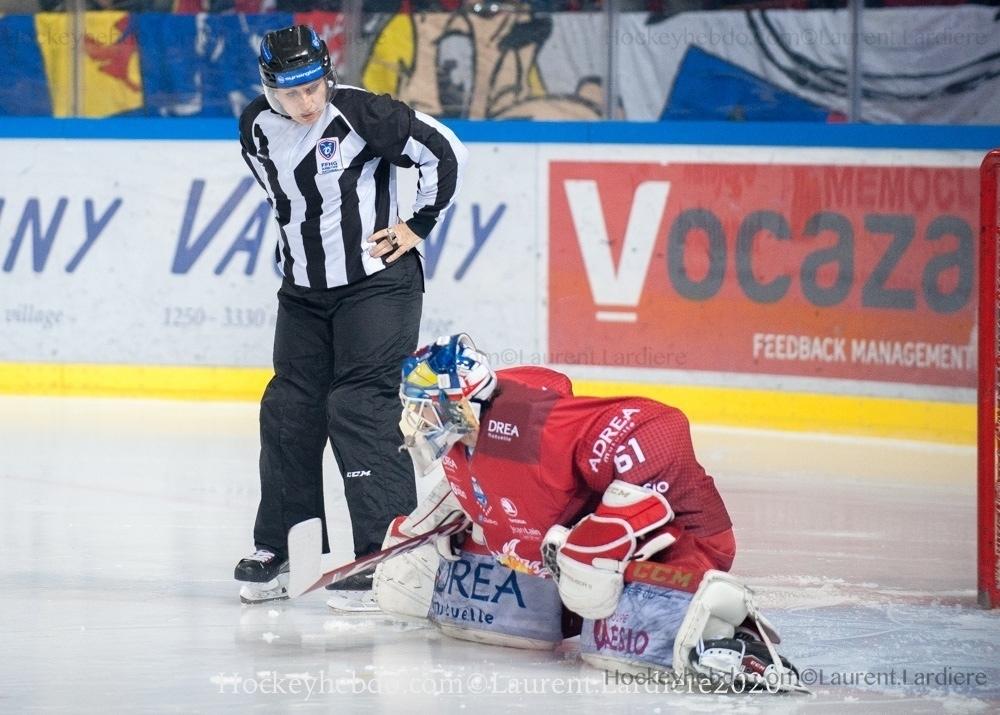 Grenoble  12 - 1 Briançon 