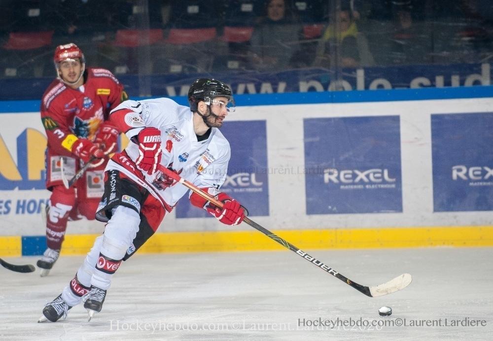 Grenoble  12 - 1 Briançon 