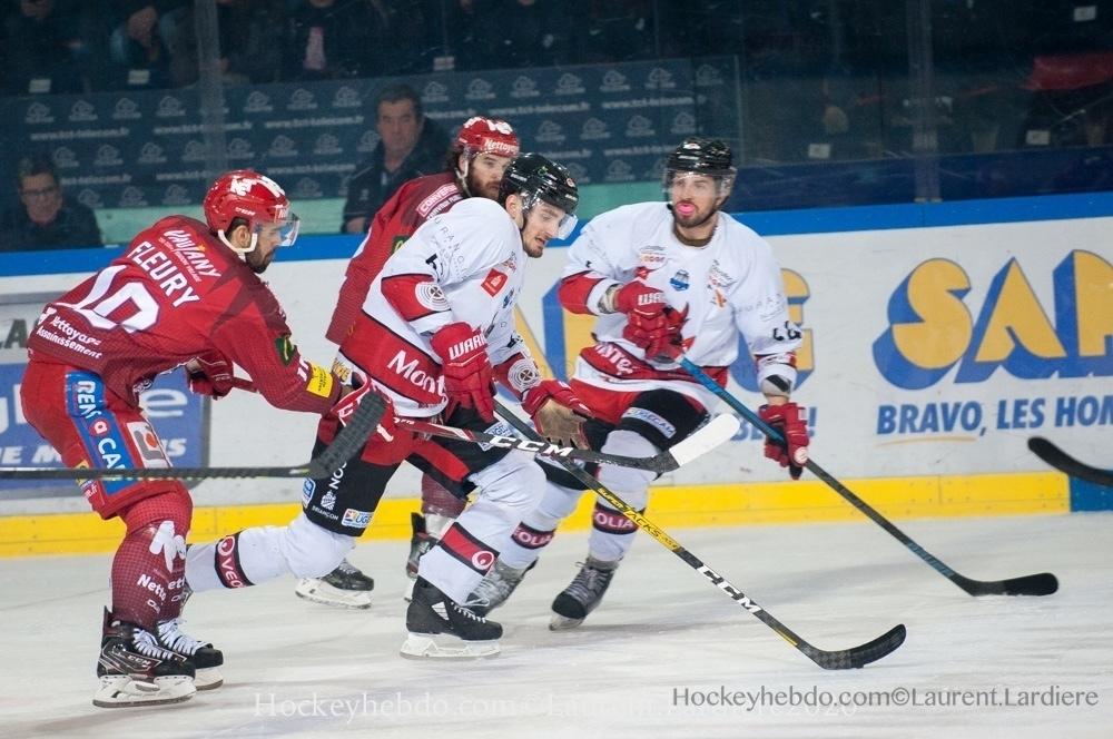 Grenoble  12 - 1 Briançon 