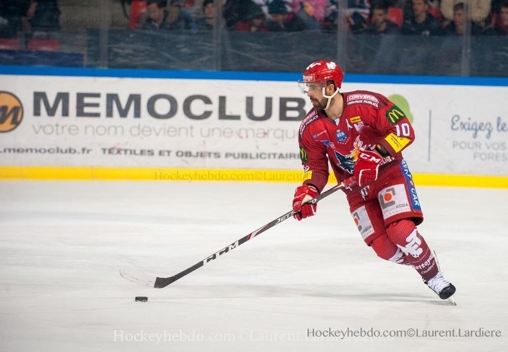 Grenoble  12 - 1 Briançon 