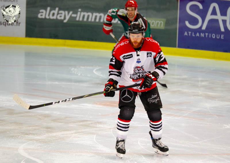 Anglet 2 - 4 Bordeaux