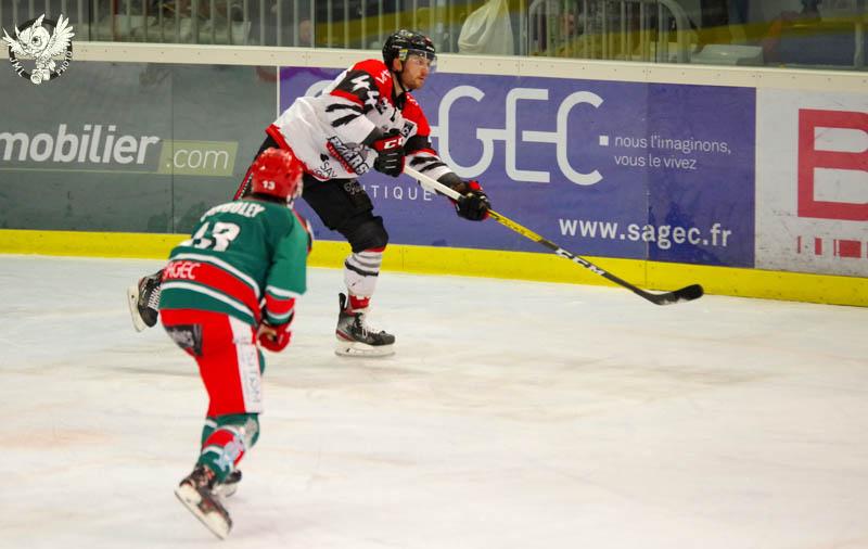 Anglet 2 - 4 Bordeaux