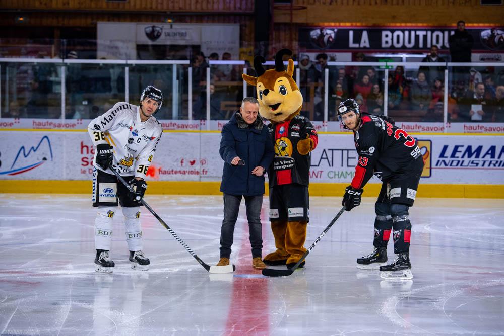 Chamonix  5 - 1 Rouen