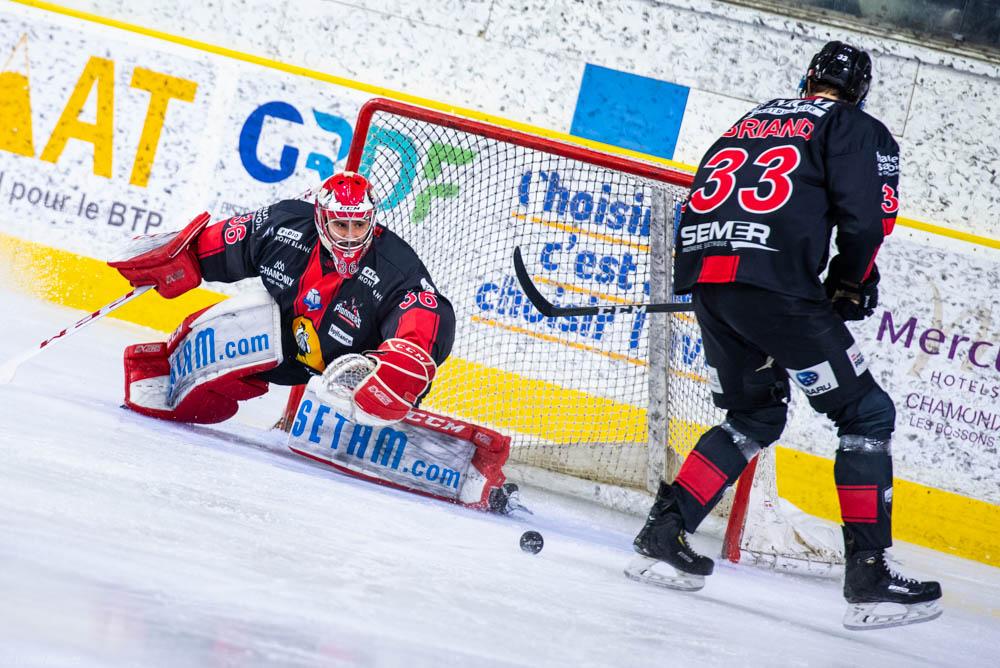 Chamonix  5 - 1 Rouen