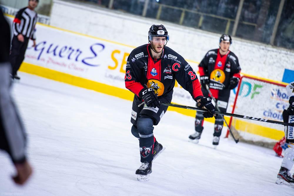 Chamonix  5 - 1 Rouen