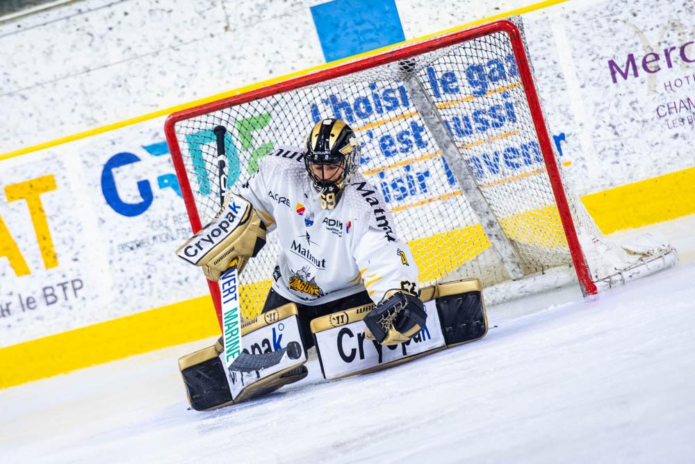 Chamonix  5 - 1 Rouen