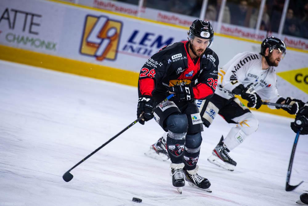 Chamonix  5 - 1 Rouen