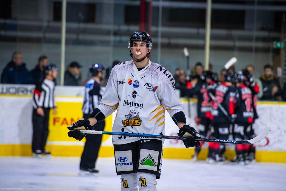 Chamonix  5 - 1 Rouen