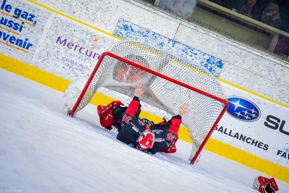 Chamonix  5 - 1 Rouen
