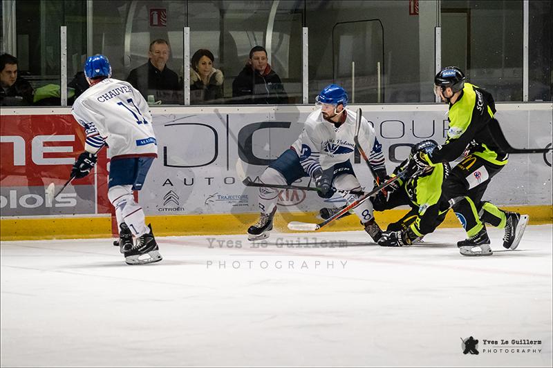 Epinal  1 - 2 Paris (FV)