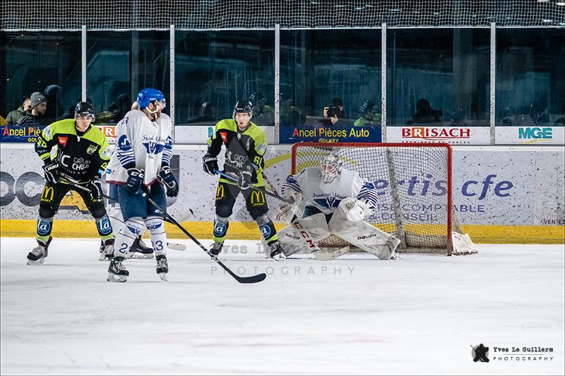 Epinal  1 - 2 Paris (FV)