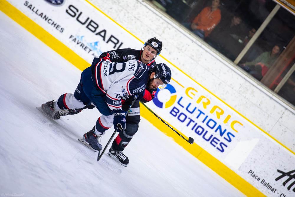 Chamonix  4 - 5 Angers 