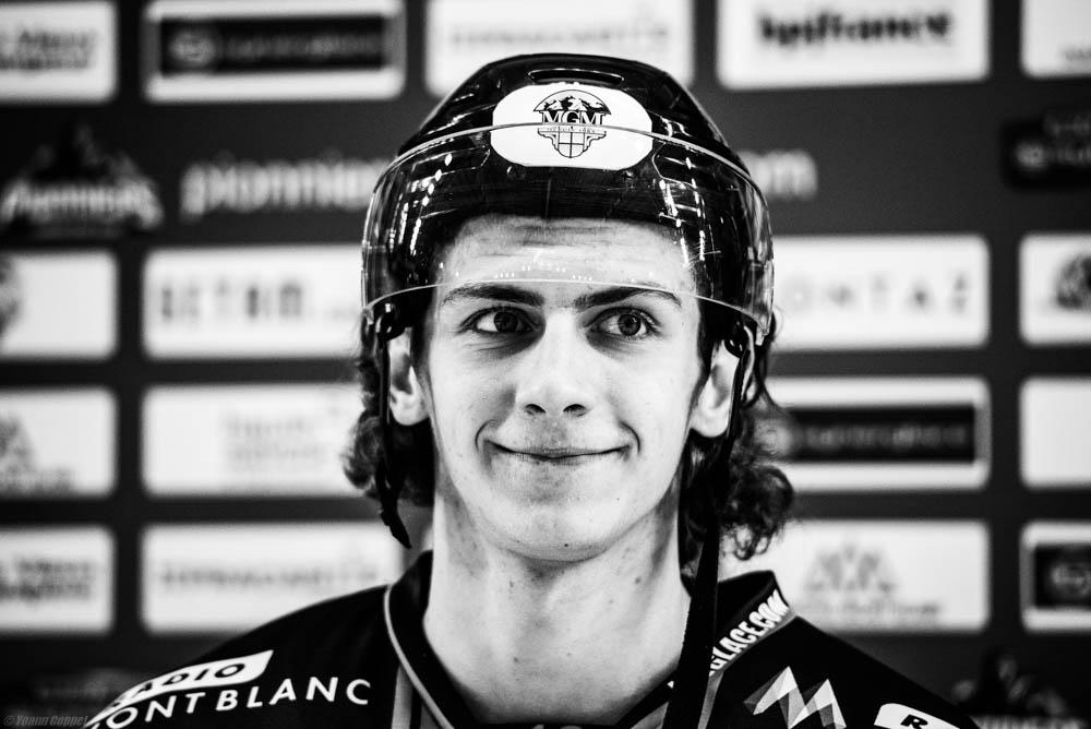 Chamonix  4 - 5 Angers 