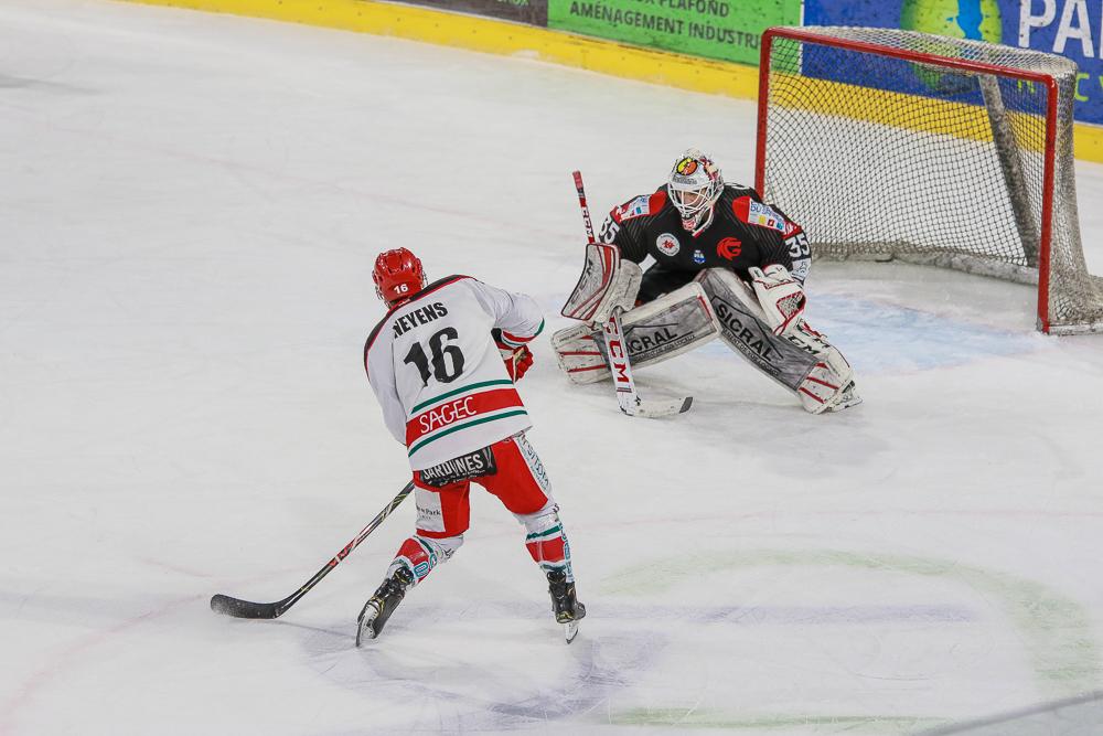 Amiens  0 - 1 Anglet