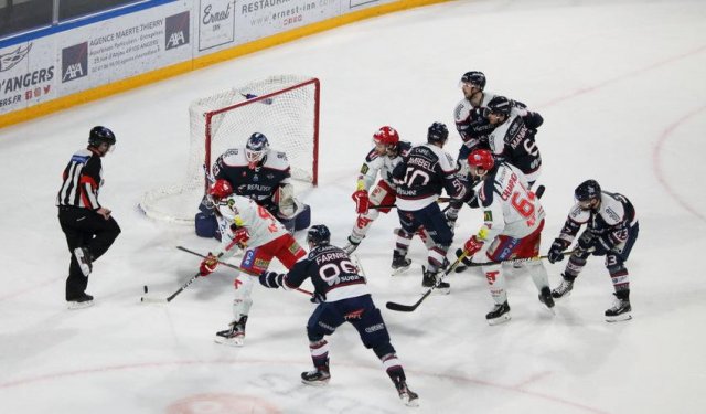 Photo hockey match Angers  - Grenoble  le 10/01/2020
