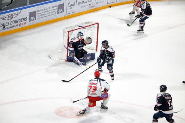 Photo hockey match Angers  - Grenoble  le 10/01/2020