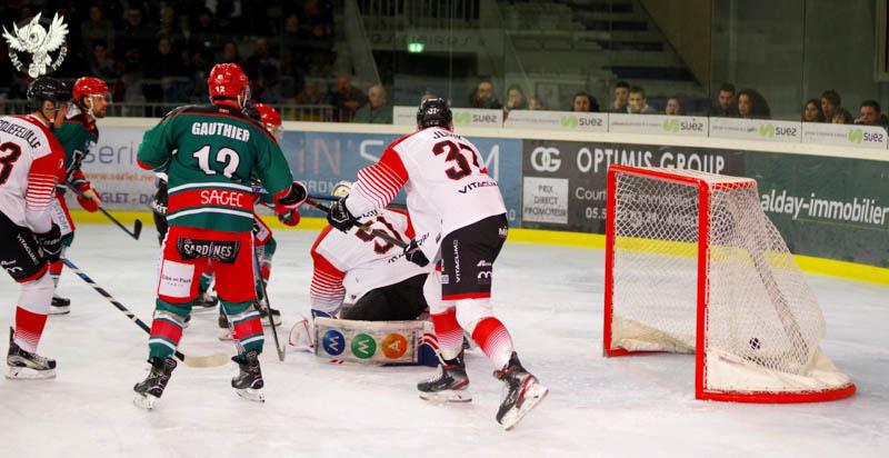 Anglet 4 - 2 Mulhouse