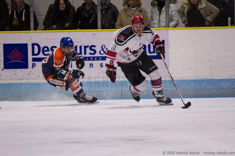Clermont-Ferrand 3 - 5 Neuilly/Marne