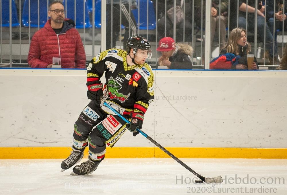 Nimes 4 - 1 Villard-de-Lans II