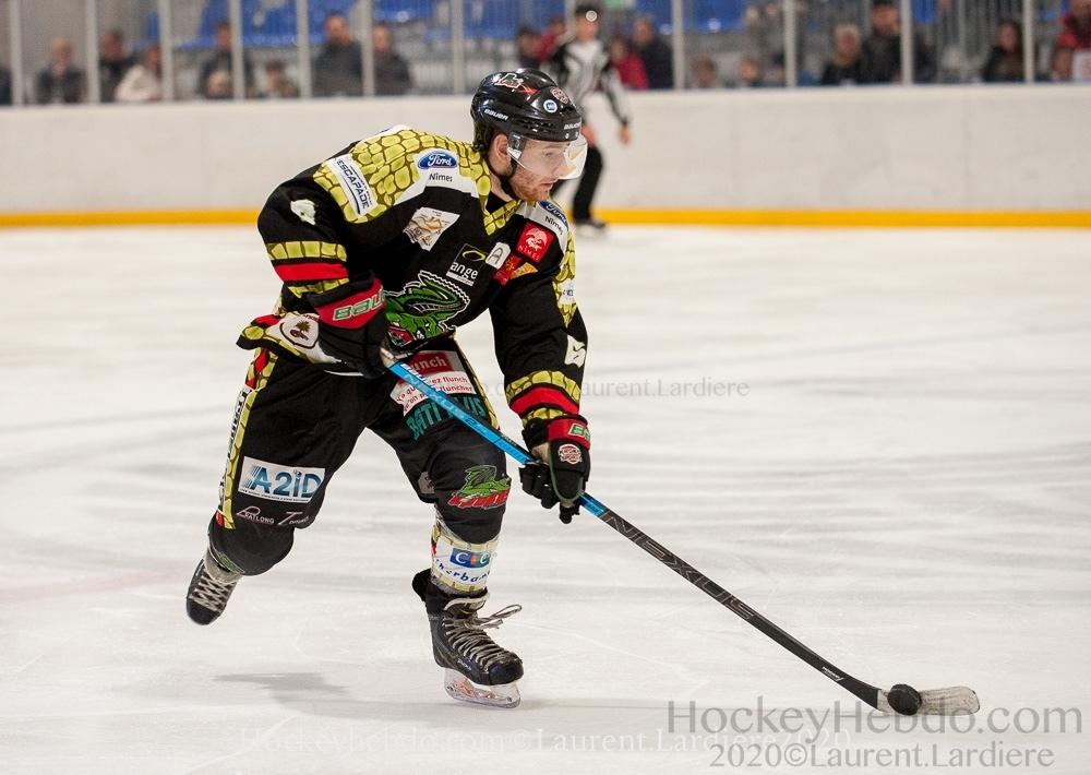 Nimes 4 - 1 Villard-de-Lans II
