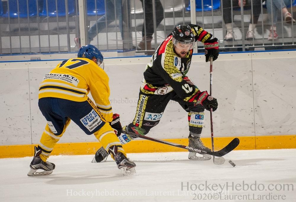 Nimes 4 - 1 Villard-de-Lans II