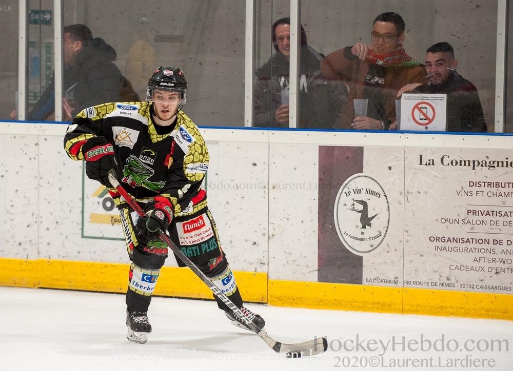 Nimes 4 - 1 Villard-de-Lans II