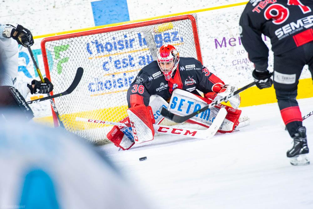 Chamonix  2 - 3 Gap 
