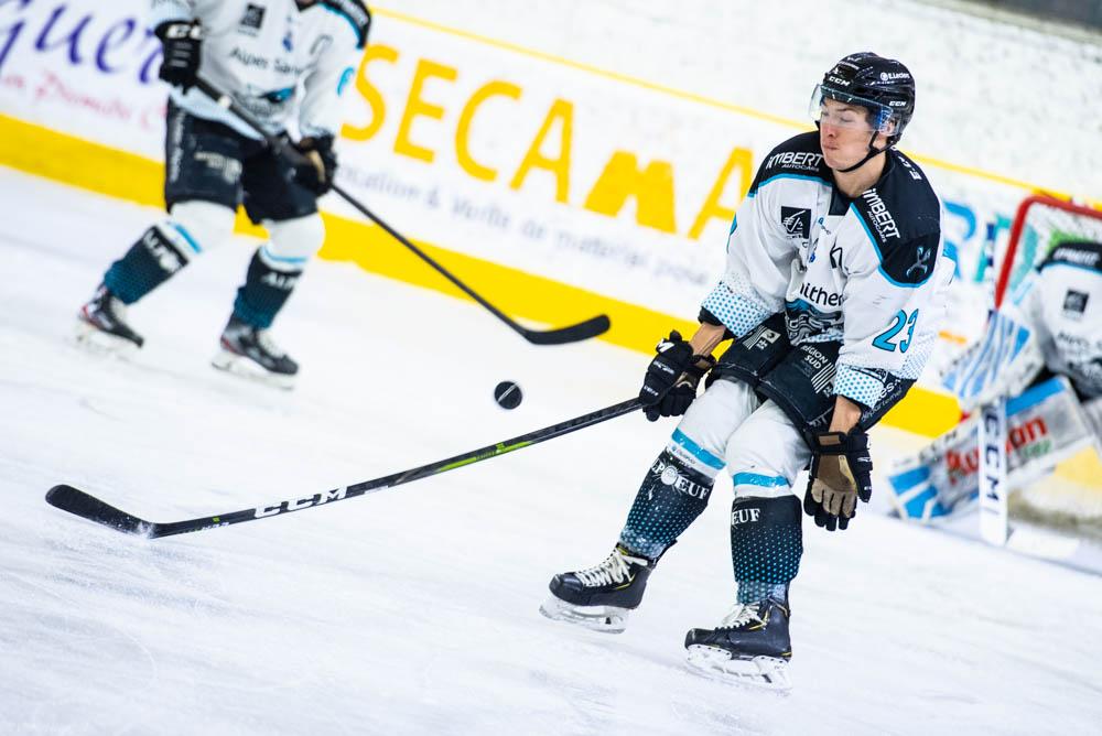 Chamonix  2 - 3 Gap 
