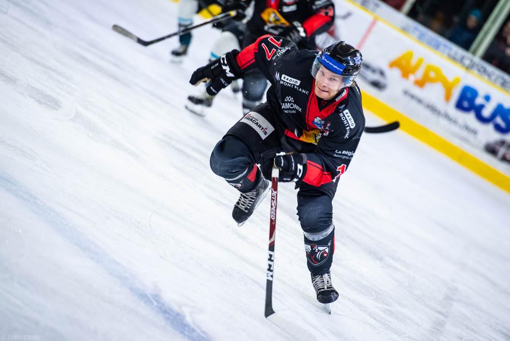 Chamonix  2 - 3 Gap 