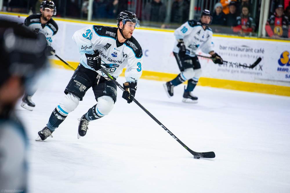 Chamonix  2 - 3 Gap 