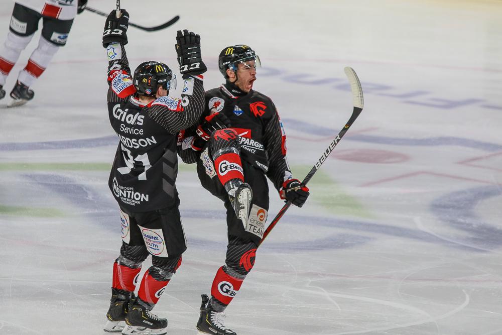 Amiens  4 - 1 Chamonix 
