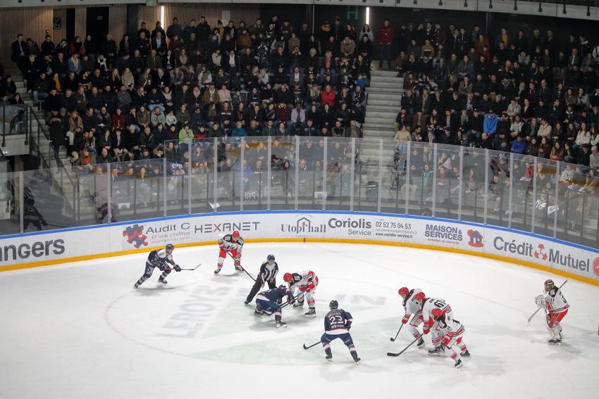 Angers  6 - 1 Anglet