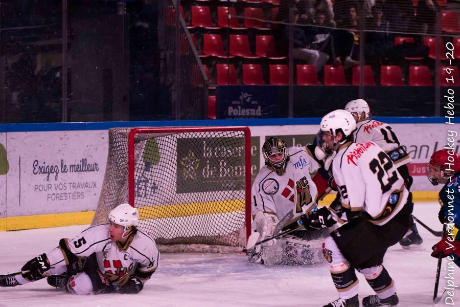 Grenoble U20 2 - 4 Saint Gervais les bains