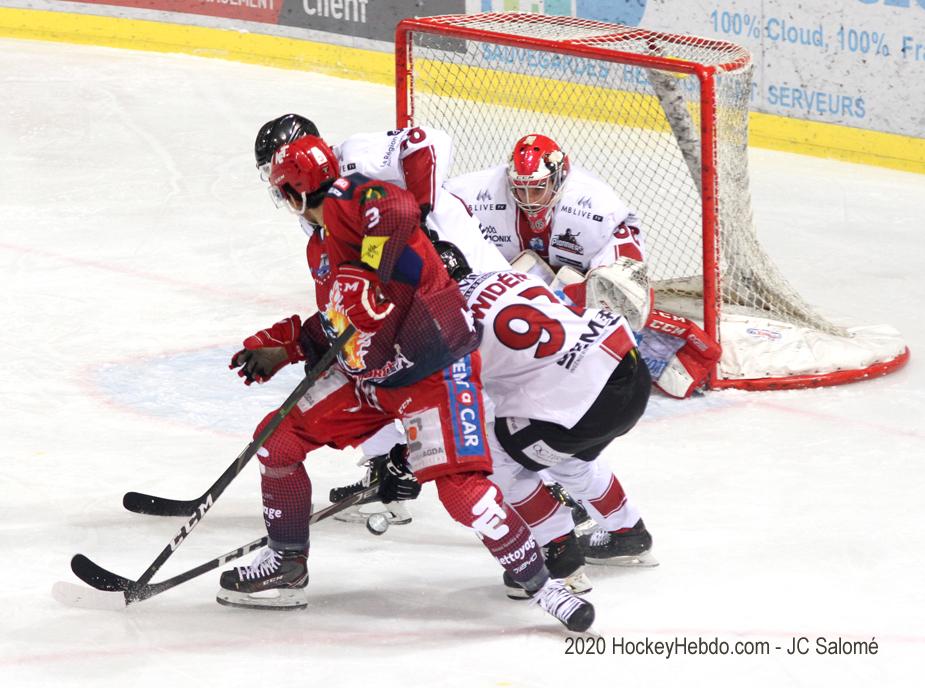 Grenoble  3 - 1 Chamonix 