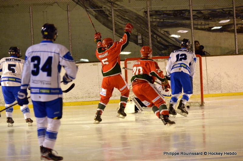 Courbevoie  16 - 6 Châlons-en-Champagne