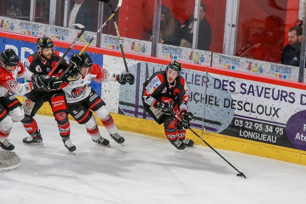 Amiens  3 - 0 Mulhouse