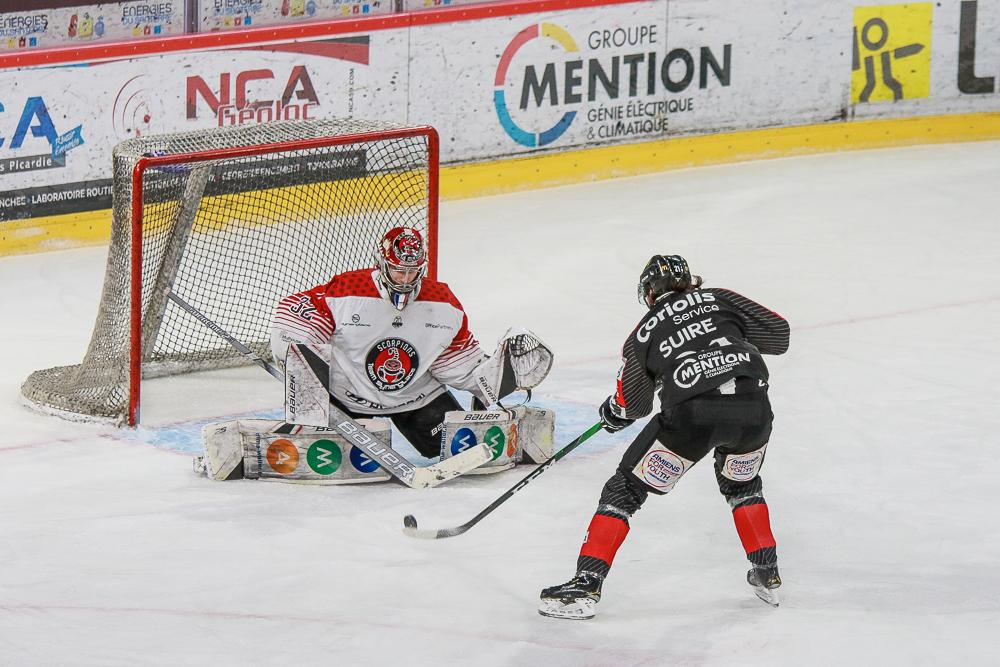 Amiens  3 - 0 Mulhouse