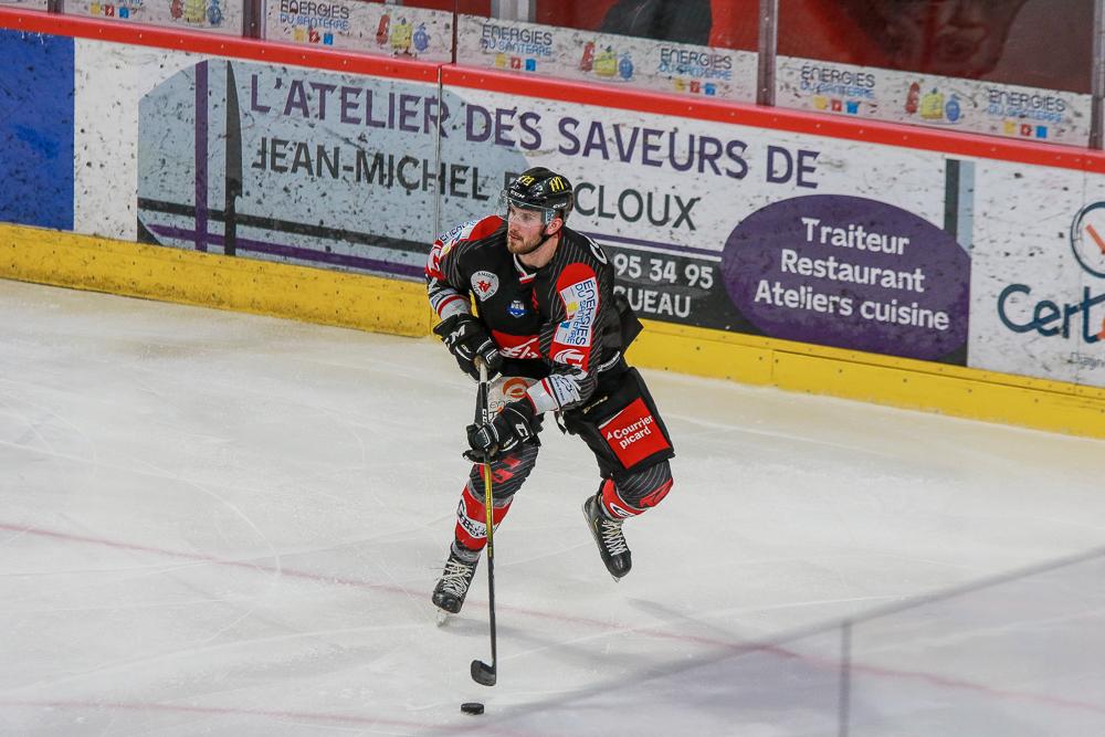 Amiens  3 - 0 Mulhouse