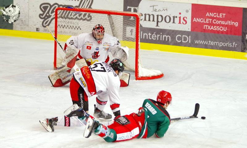 Anglet 6 - 4 Briançon 