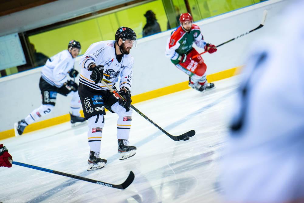 Mont-Blanc 4 - 3 Brest 