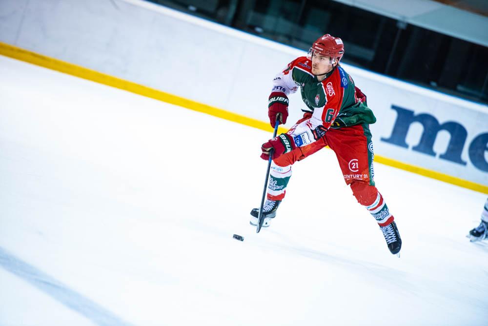 Mont-Blanc 4 - 3 Brest 