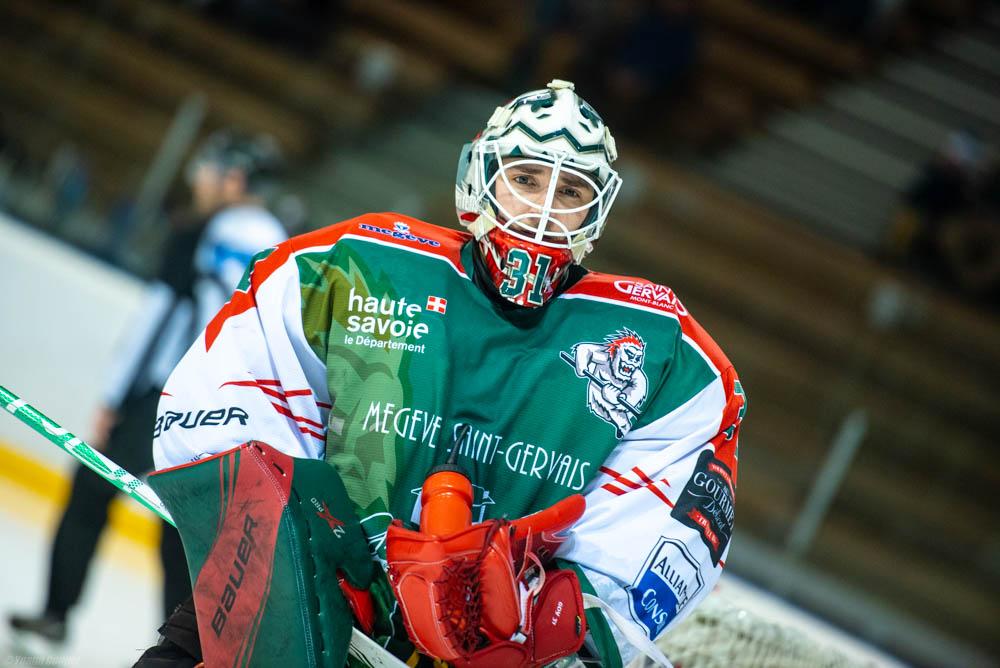 Mont-Blanc 4 - 3 Brest 