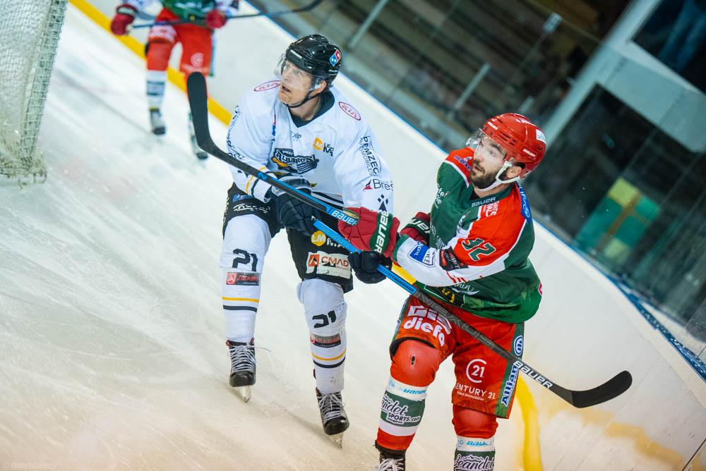 Mont-Blanc 4 - 3 Brest 